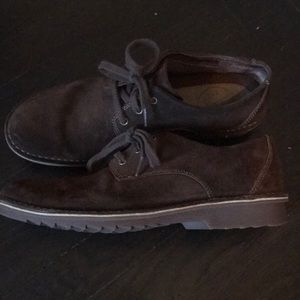 Clark’s Brown Suede Shoes